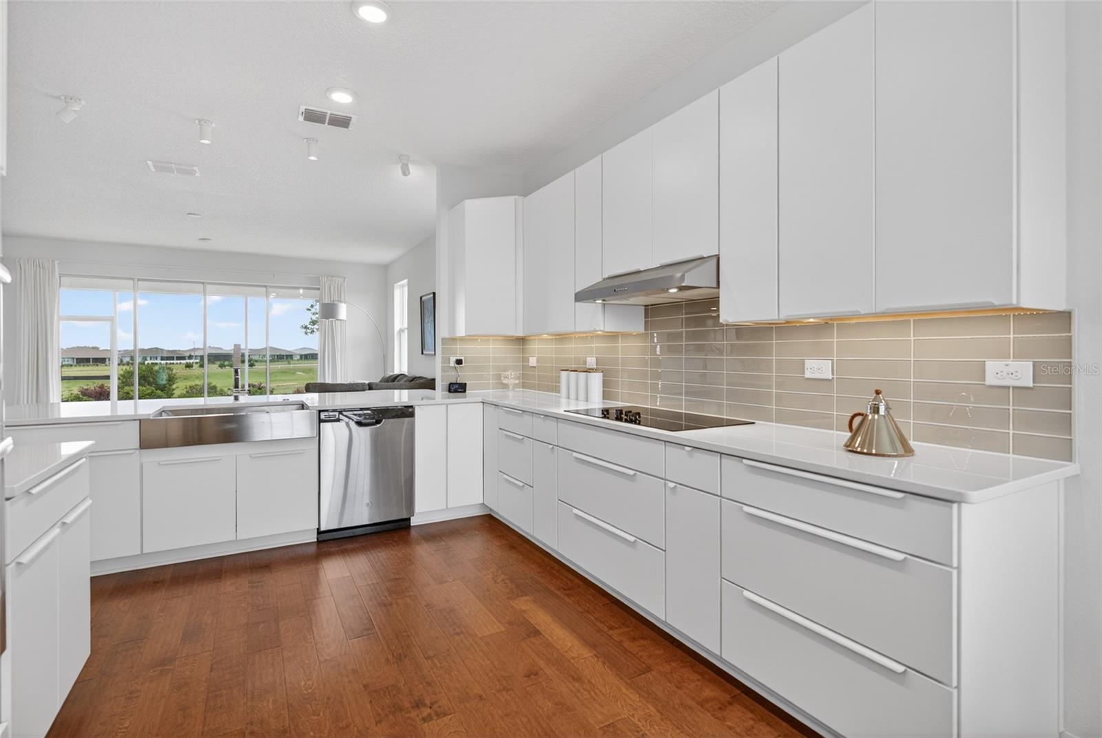 8801 SW 103RD CIRCLE