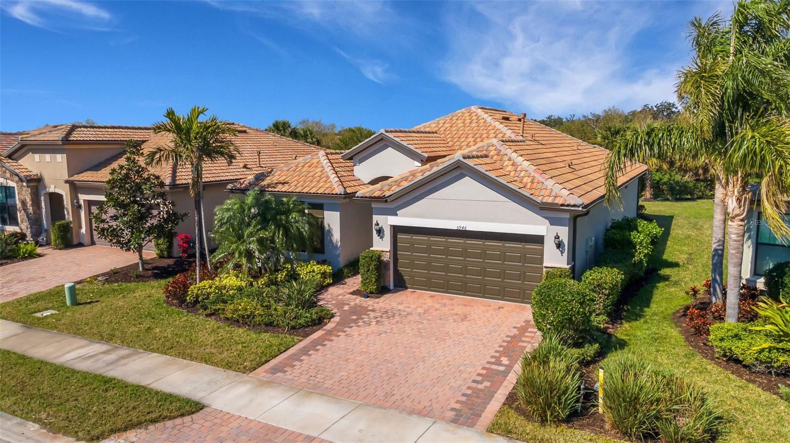 5946 CASPIAN TERN DRIVE