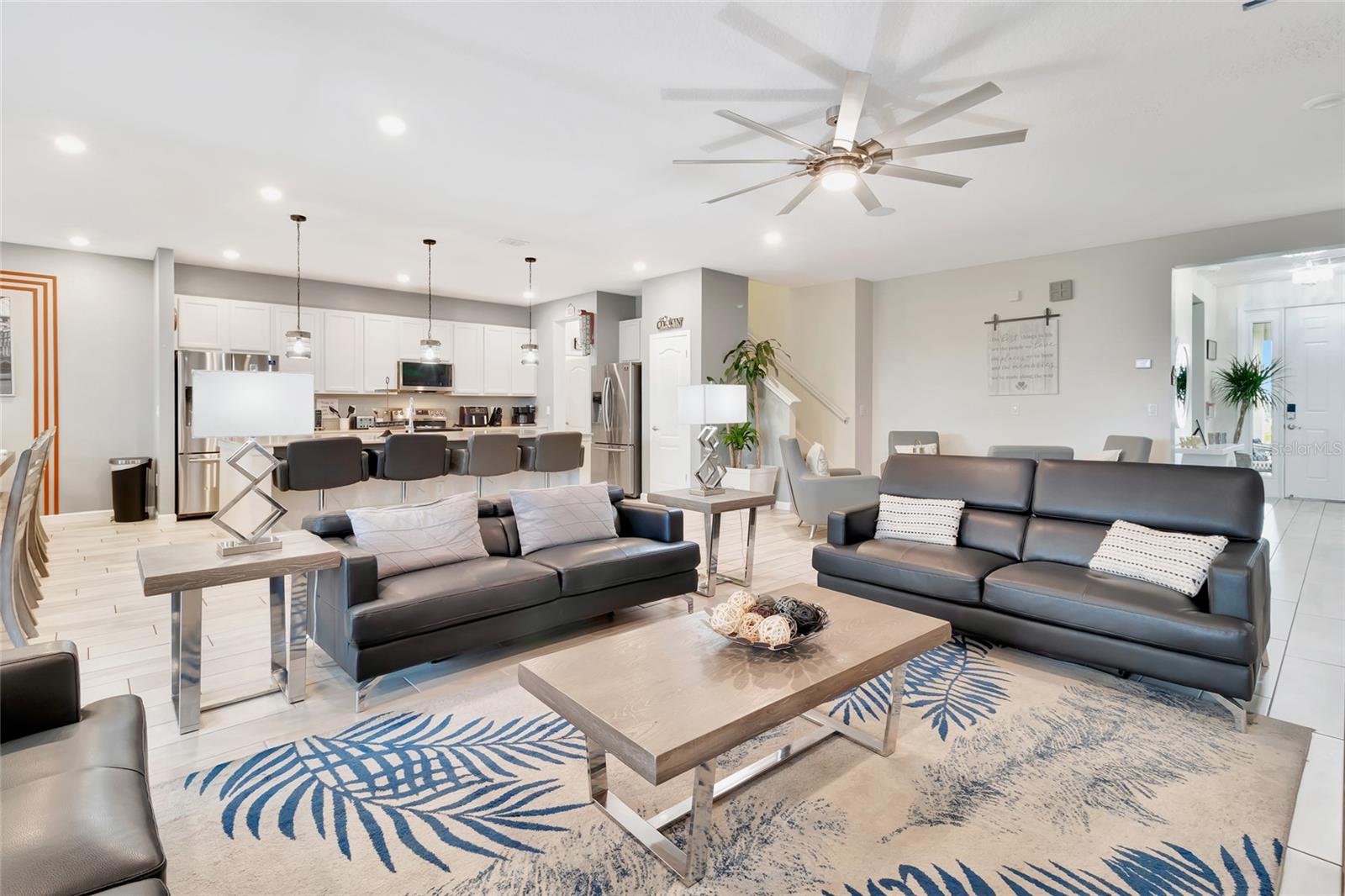 VERANDA PALMS PH 2B2-2C - Residential