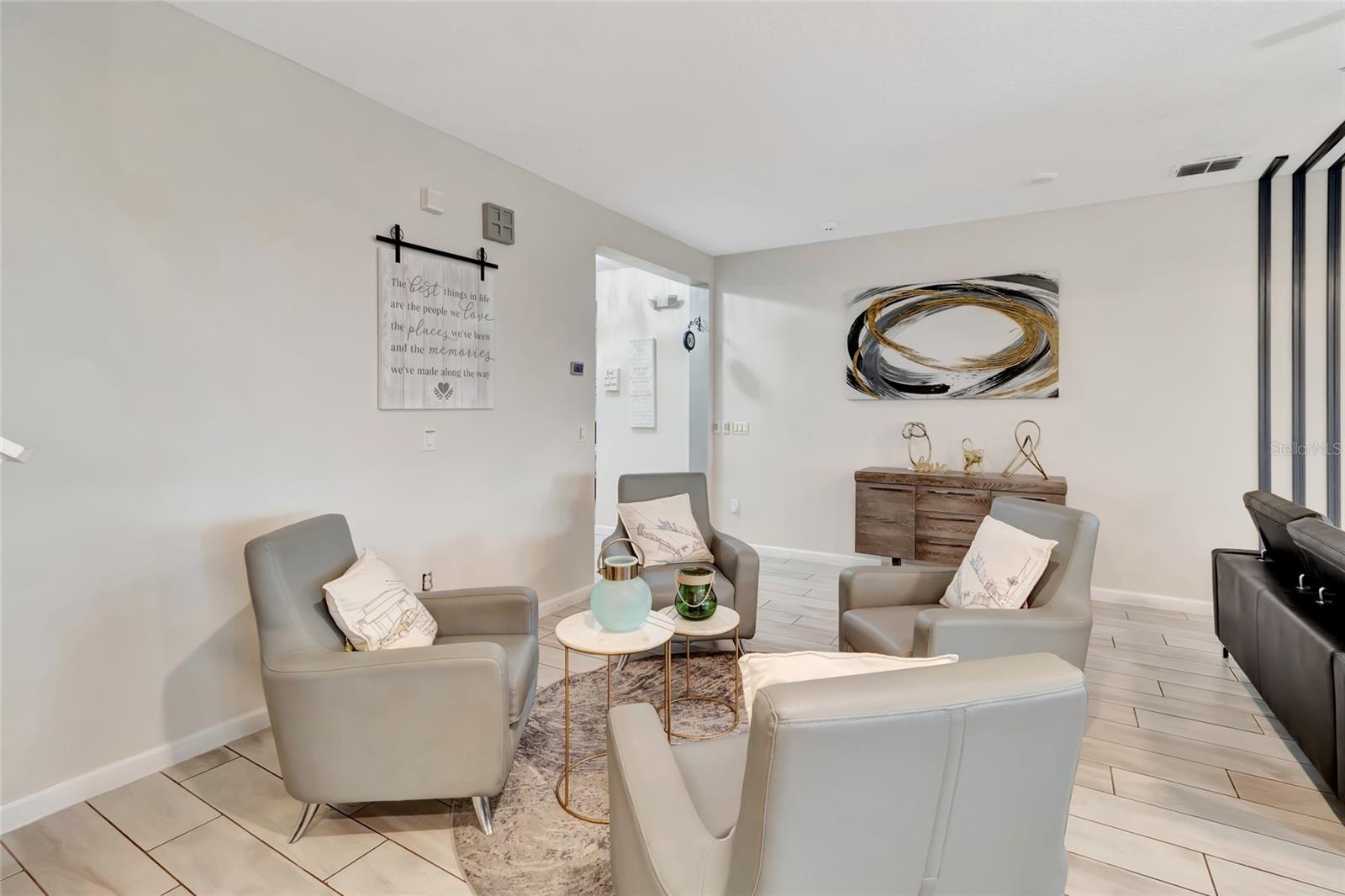 VERANDA PALMS PH 2B2-2C - Residential