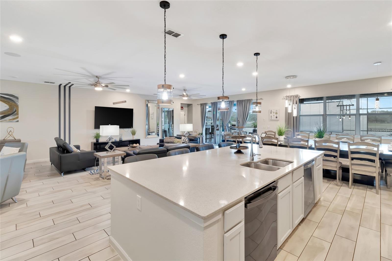 VERANDA PALMS PH 2B2-2C - Residential