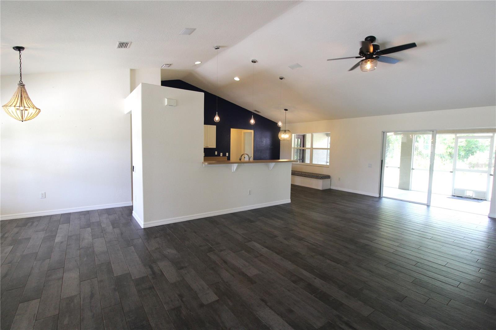 PORT CHARLOTTE SEC 048 - Residential Lease