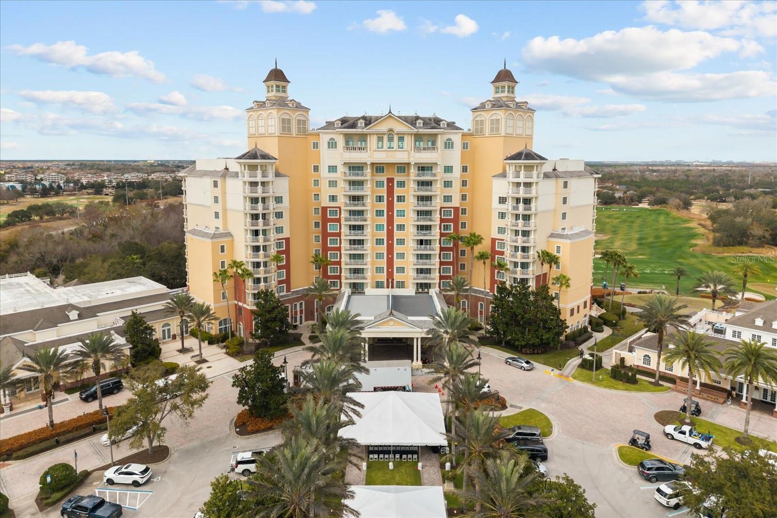 REUNION GRANDE CONDO - Residential