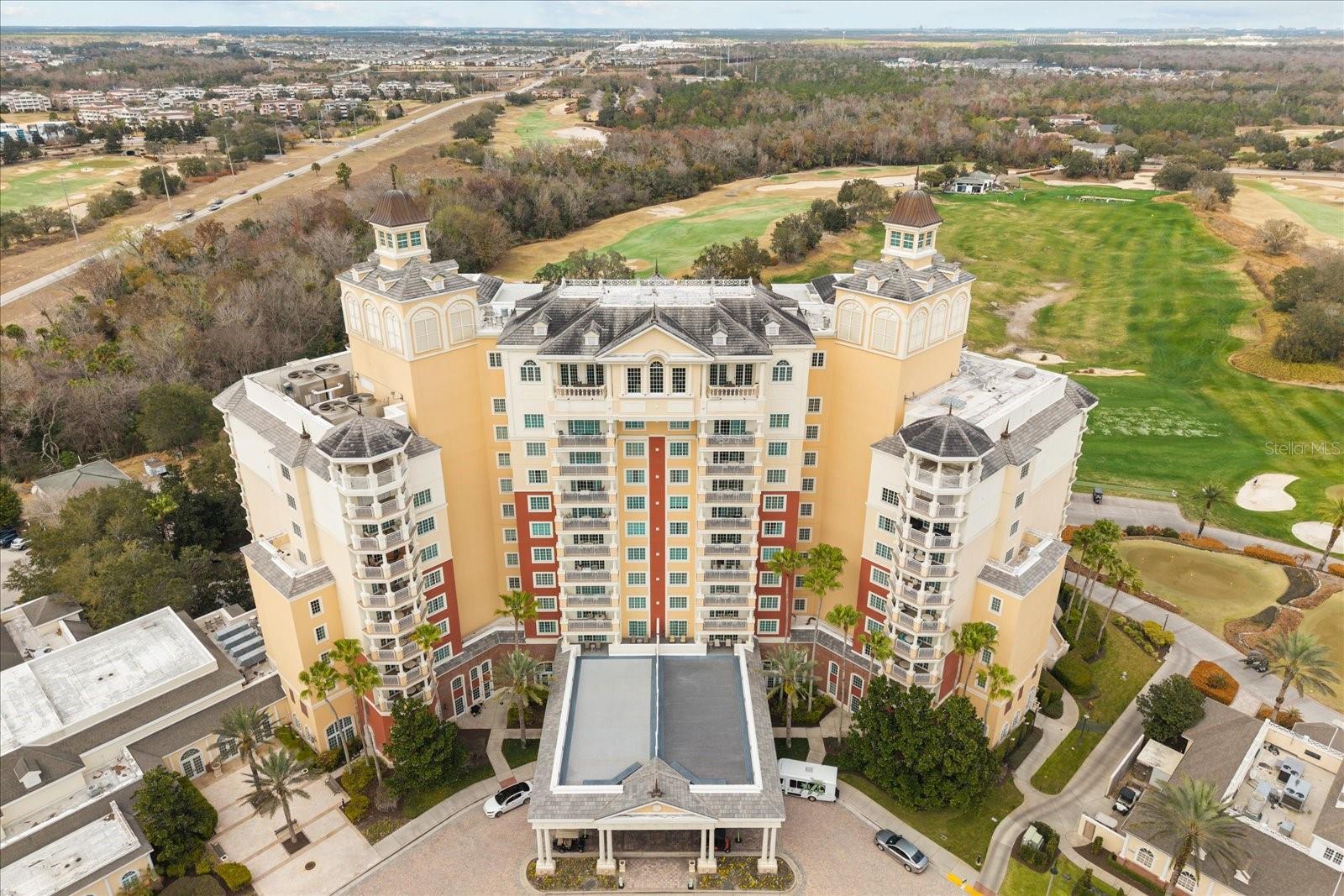 REUNION GRANDE CONDO - Residential