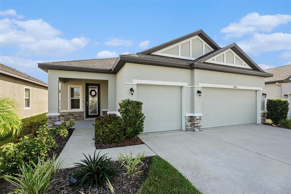 Photo of 31088 Jazz Leaf Place, San Antonio, FL 33576 (MLS # TB8554045)