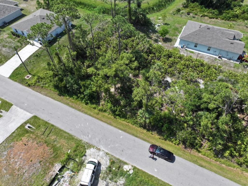 PORT CHARLOTTE SUB 09 - Land