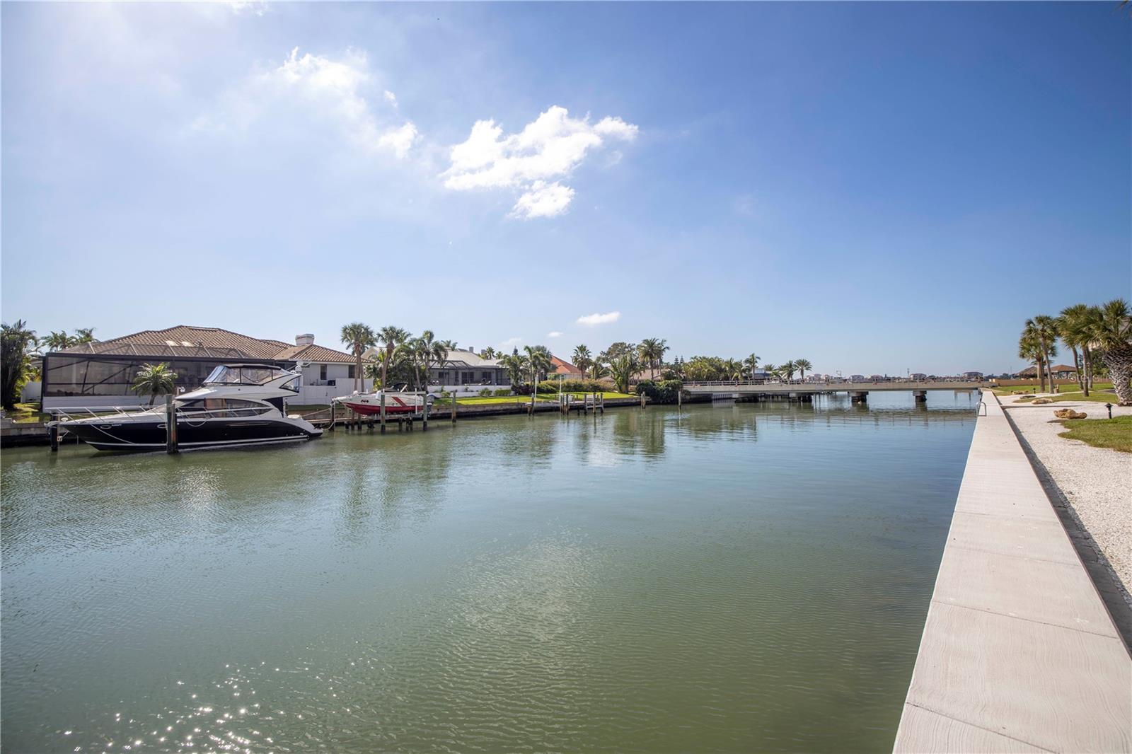 BAYWAY ISLES POINT BRITTANY SIX - Residential