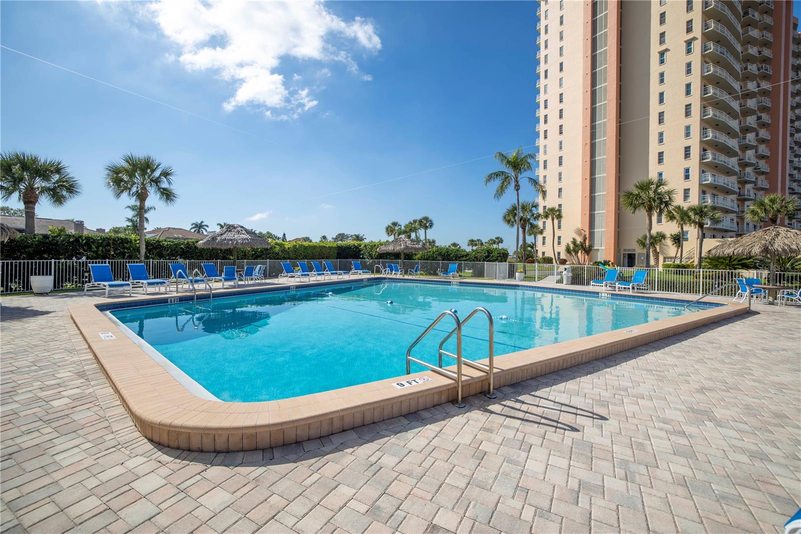 BAYWAY ISLES POINT BRITTANY SIX - Residential