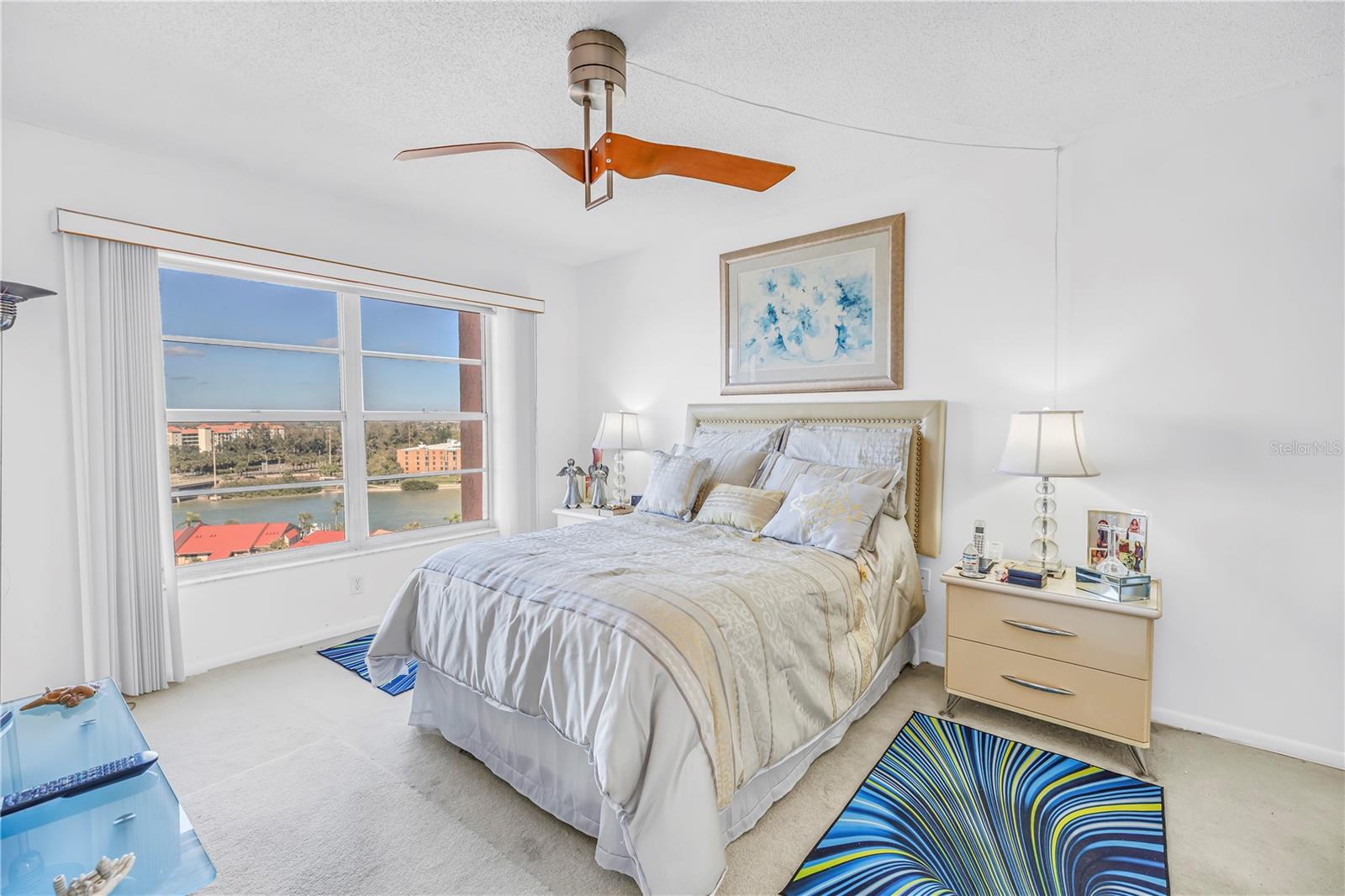 BAYWAY ISLES POINT BRITTANY SIX - Residential