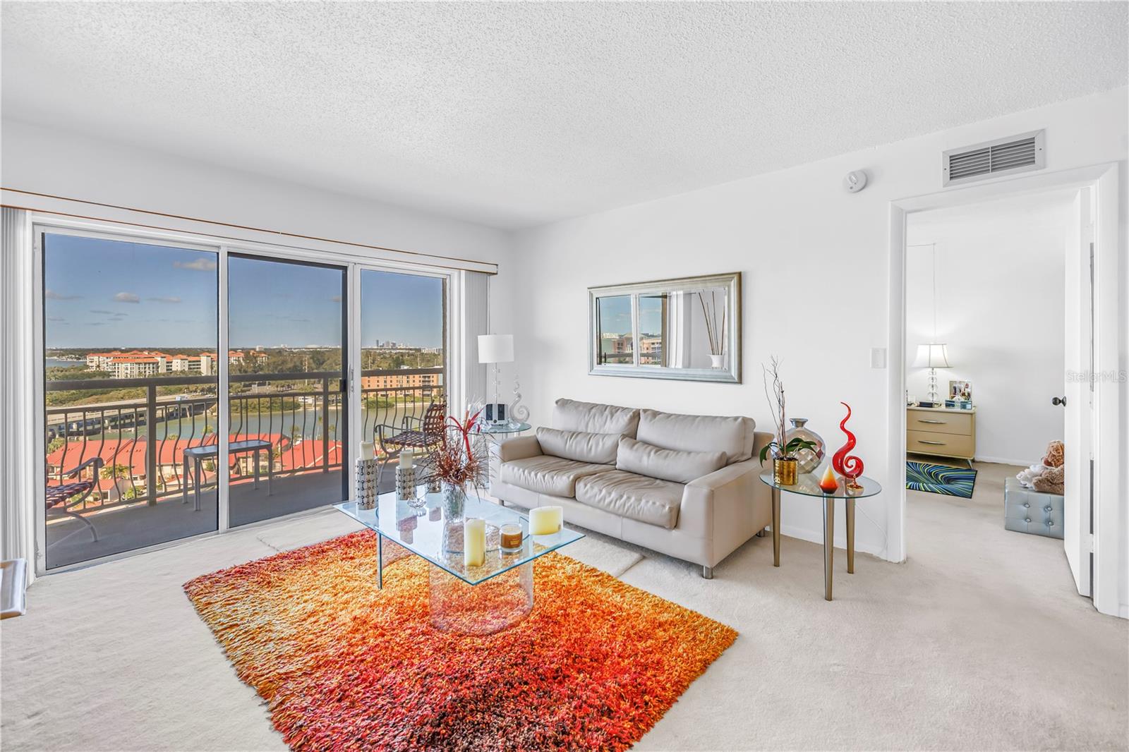 BAYWAY ISLES POINT BRITTANY SIX - Residential