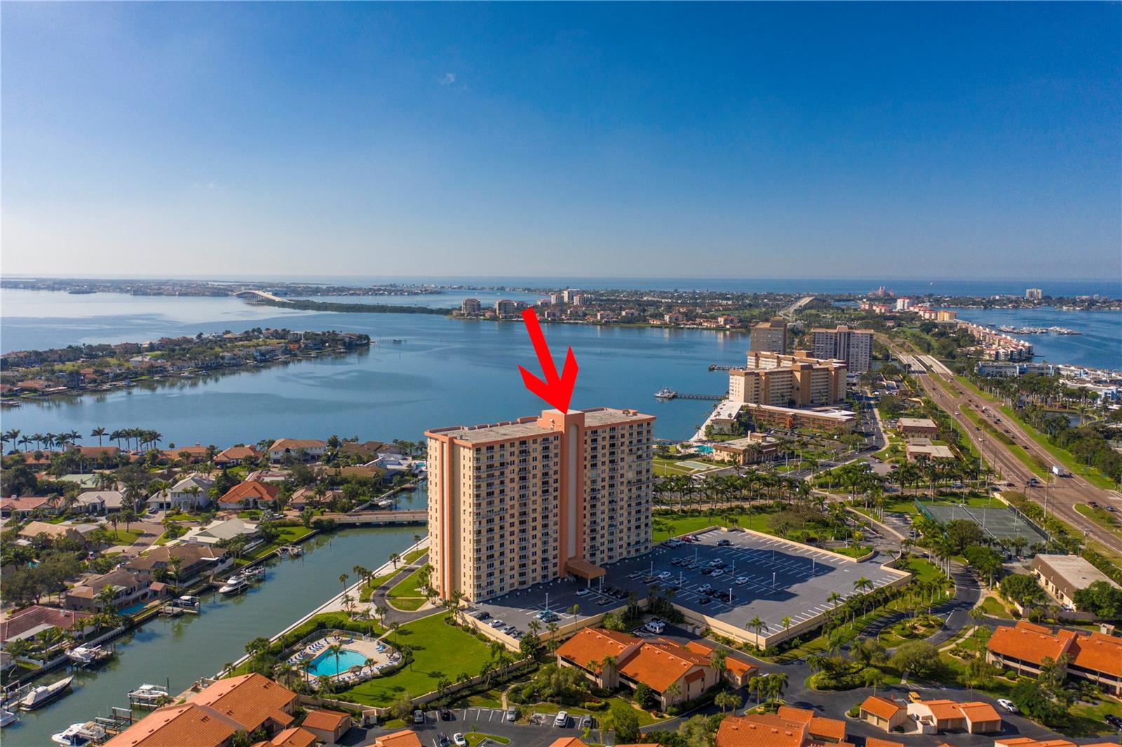 BAYWAY ISLES POINT BRITTANY SIX - Residential