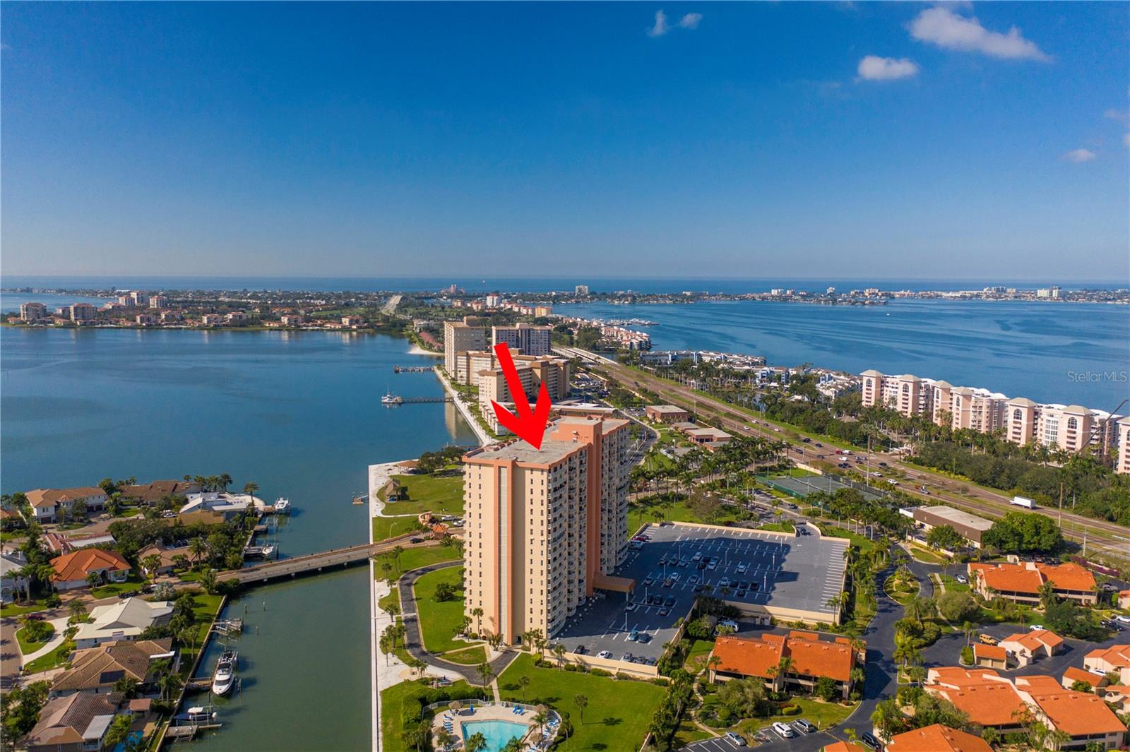 BAYWAY ISLES POINT BRITTANY SIX - Residential