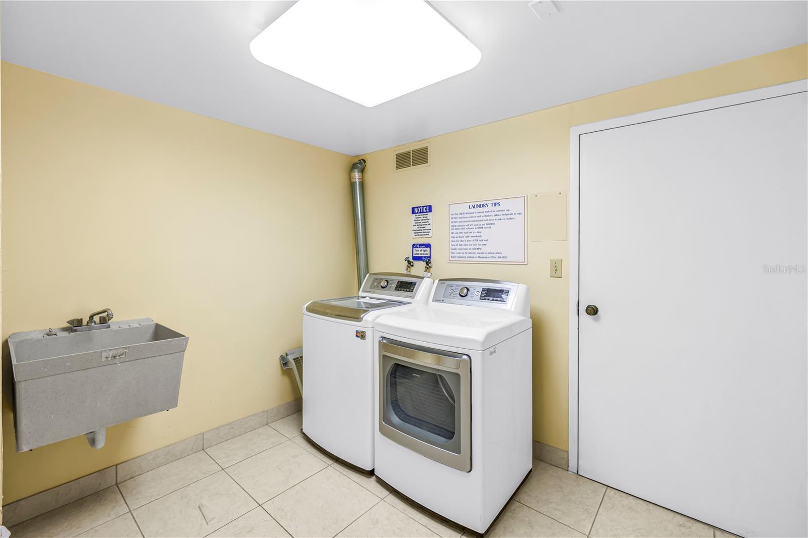 BAYWAY ISLES POINT BRITTANY SIX - Residential