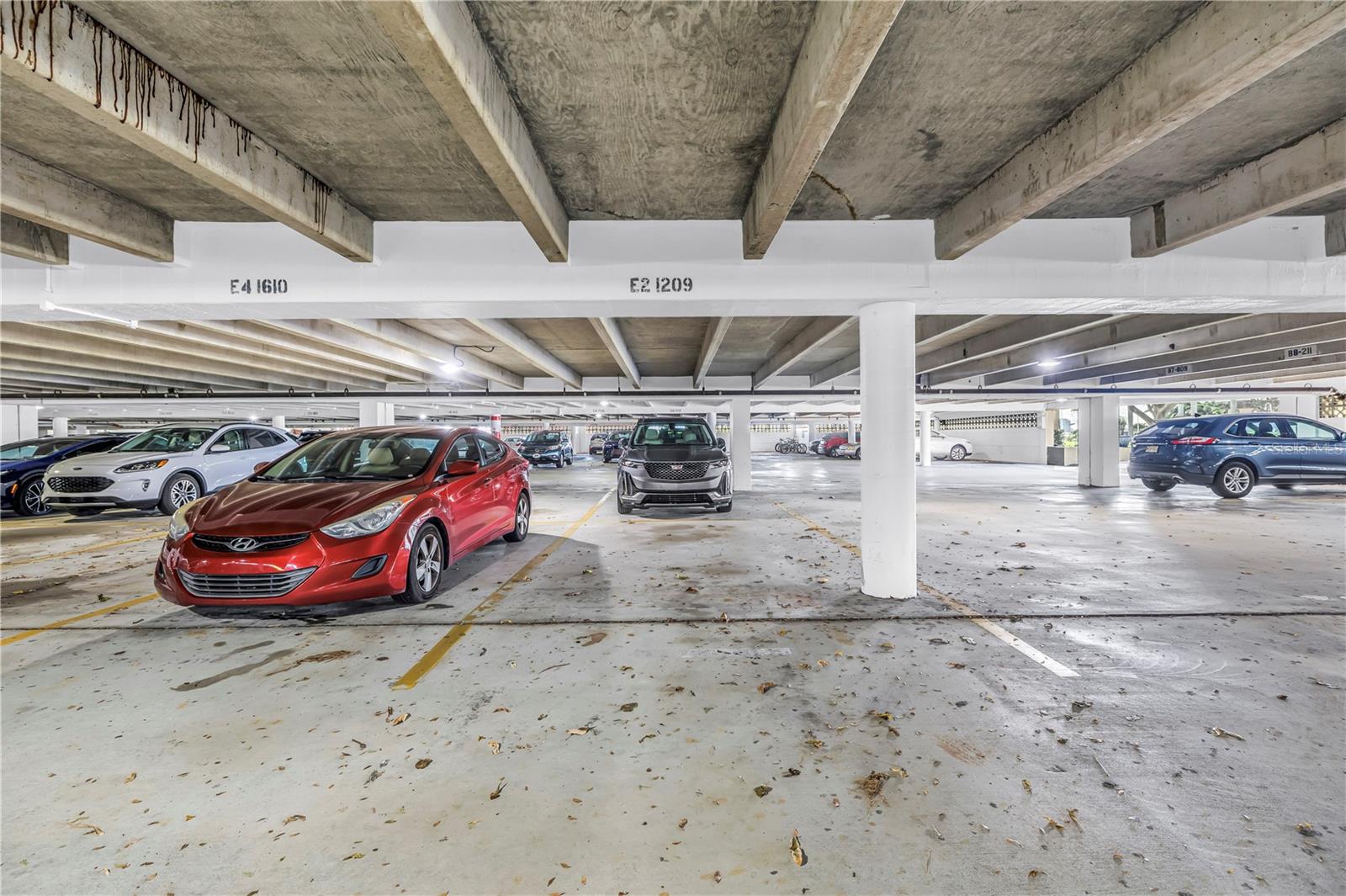 BAYWAY ISLES POINT BRITTANY SIX - Residential