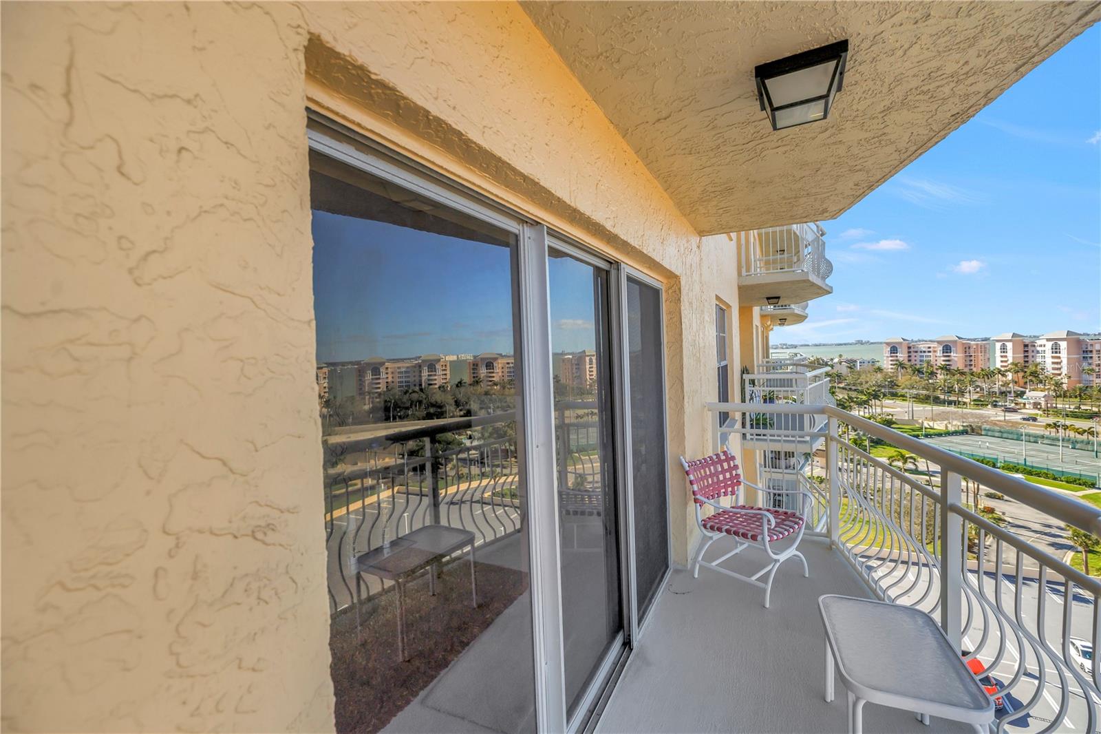 BAYWAY ISLES POINT BRITTANY SIX - Residential