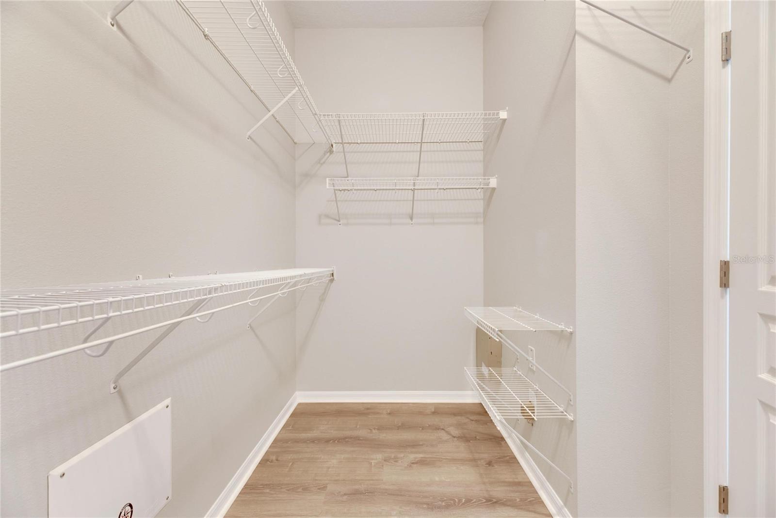 MIRABAY PH 1B-1/2A-1/3B-1 - Residential