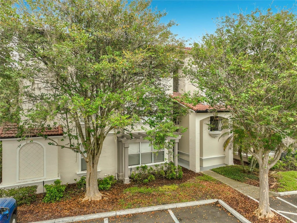 Photo of 5140 Conroy Road #18, Orlando, FL 32811 (MLS # L4966093)
