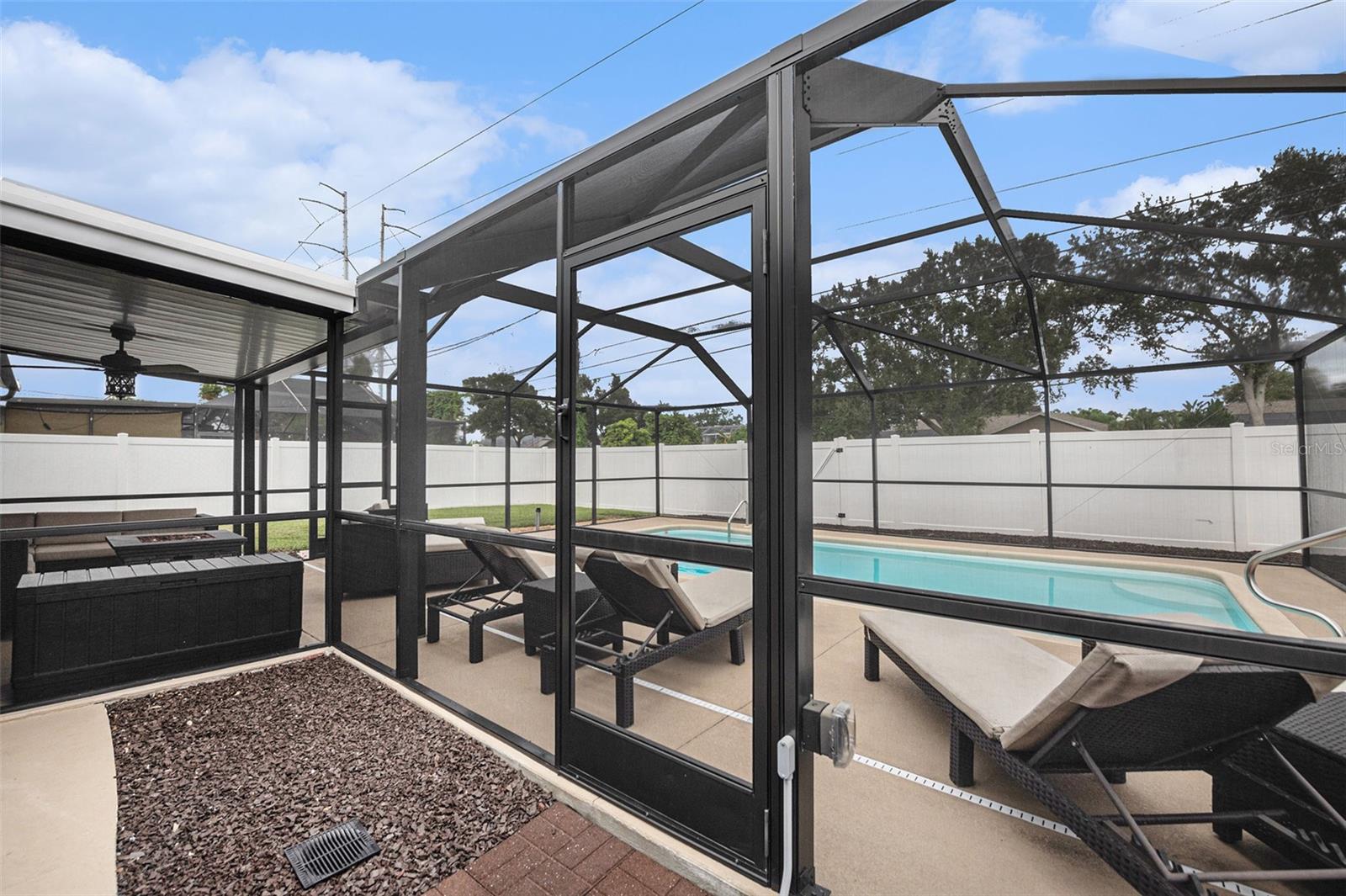 CURLEW CITY - Residential