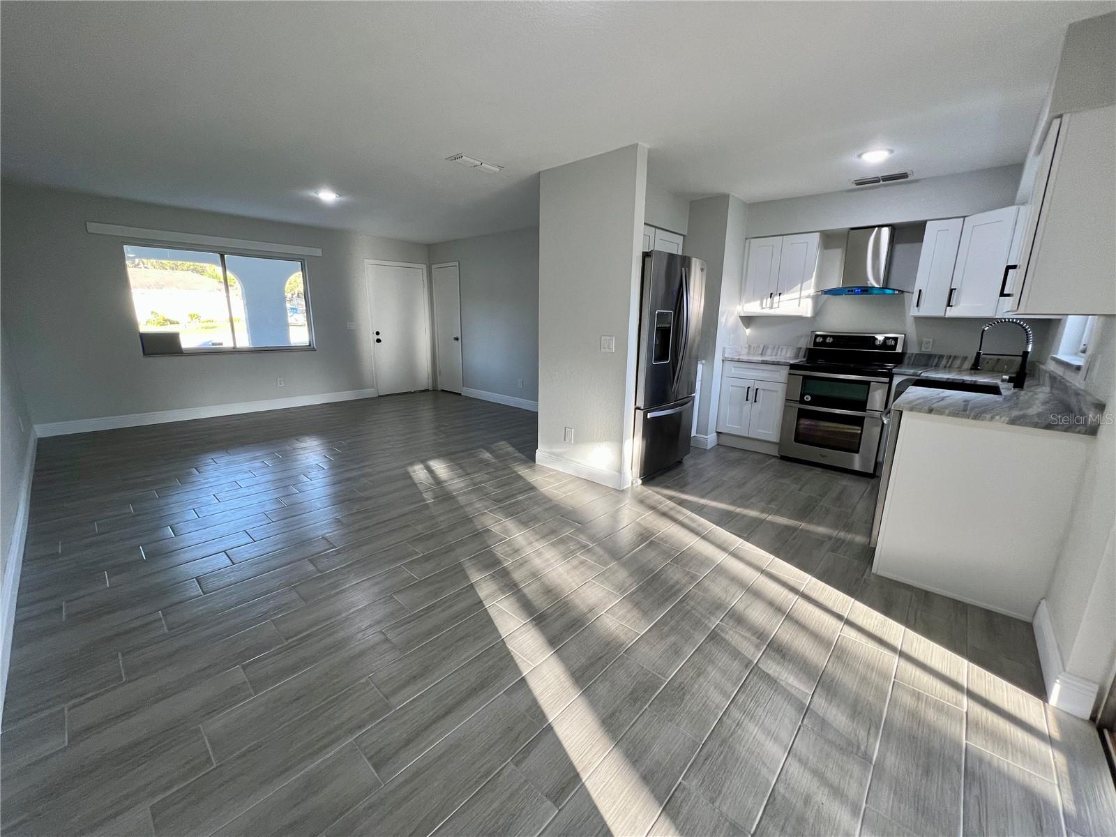 SKY LARK IN THE WOODS - Residential