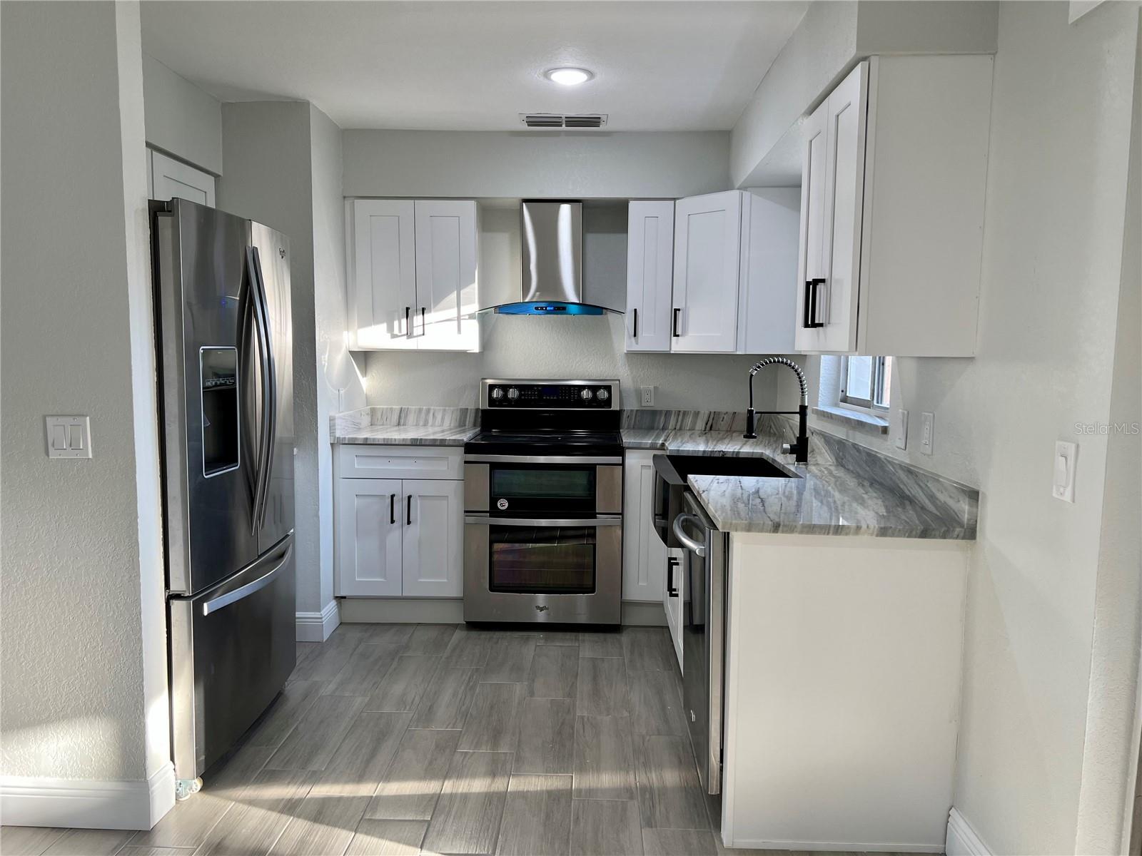 SKY LARK IN THE WOODS - Residential