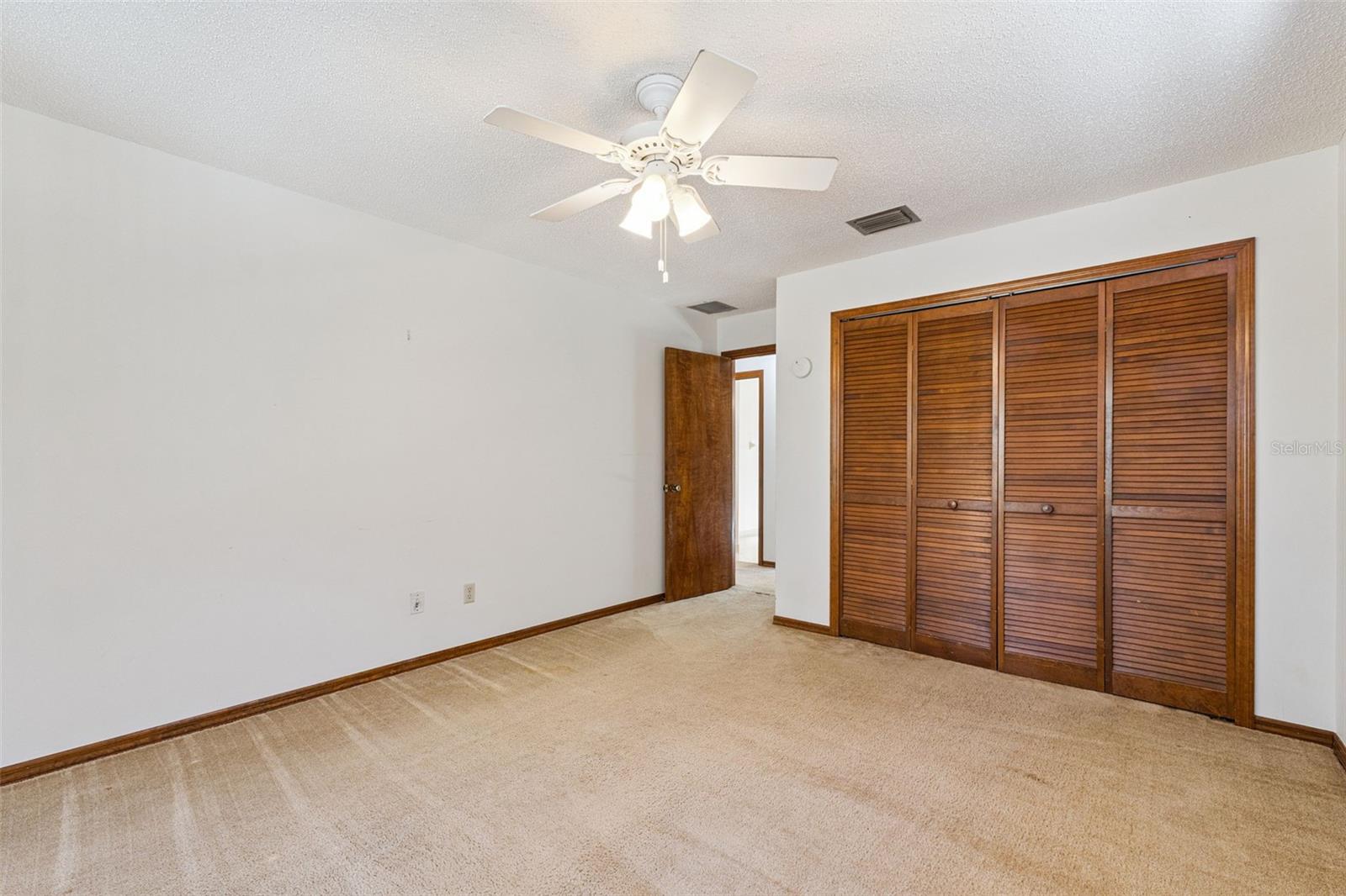 RIVER WOODS 5 ACRE DEV - Residential