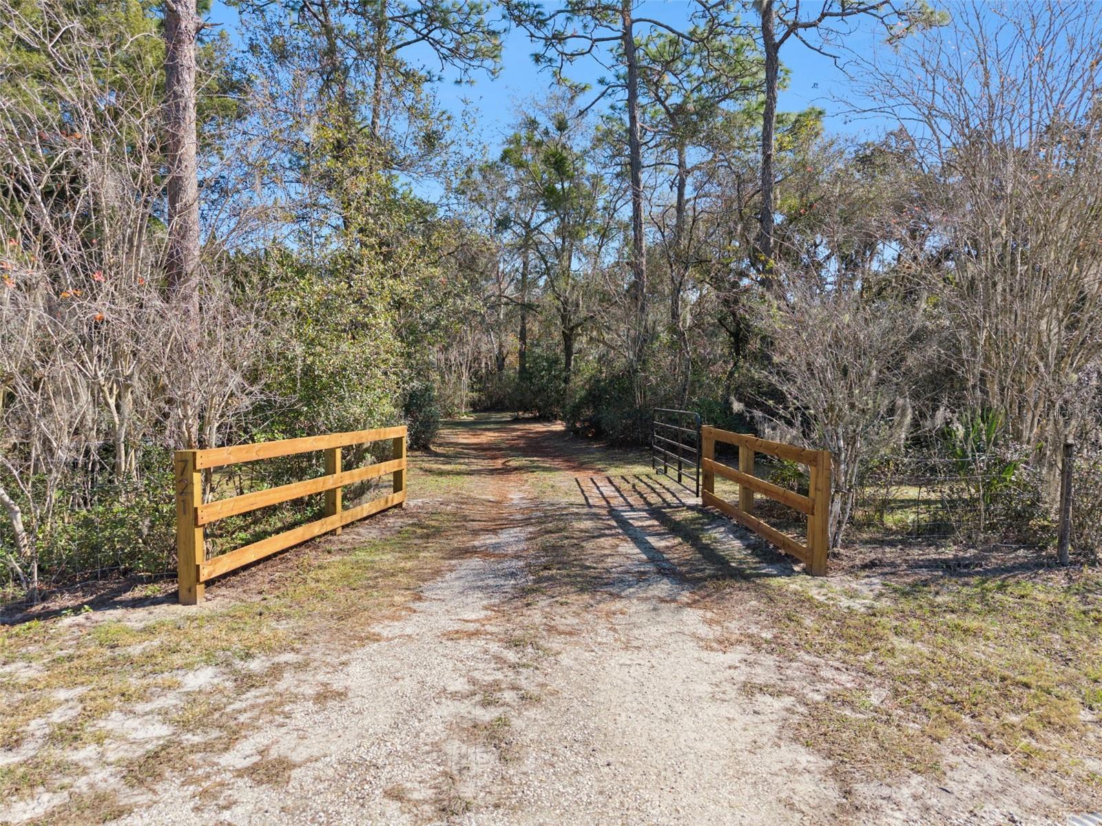 RIVER WOODS 5 ACRE DEV - Residential