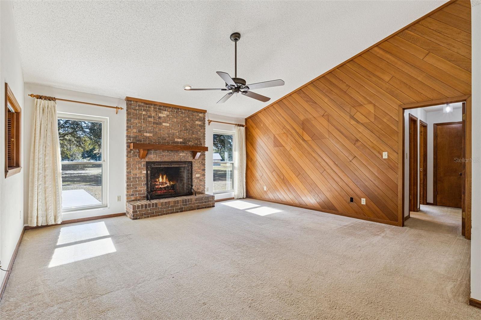 RIVER WOODS 5 ACRE DEV - Residential