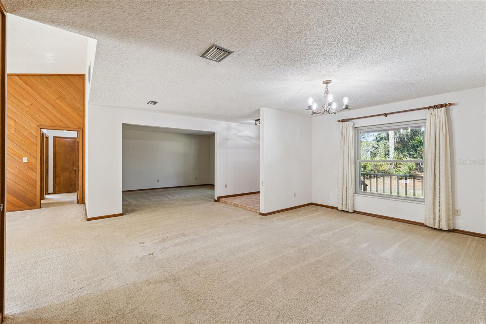 RIVER WOODS 5 ACRE DEV - Residential