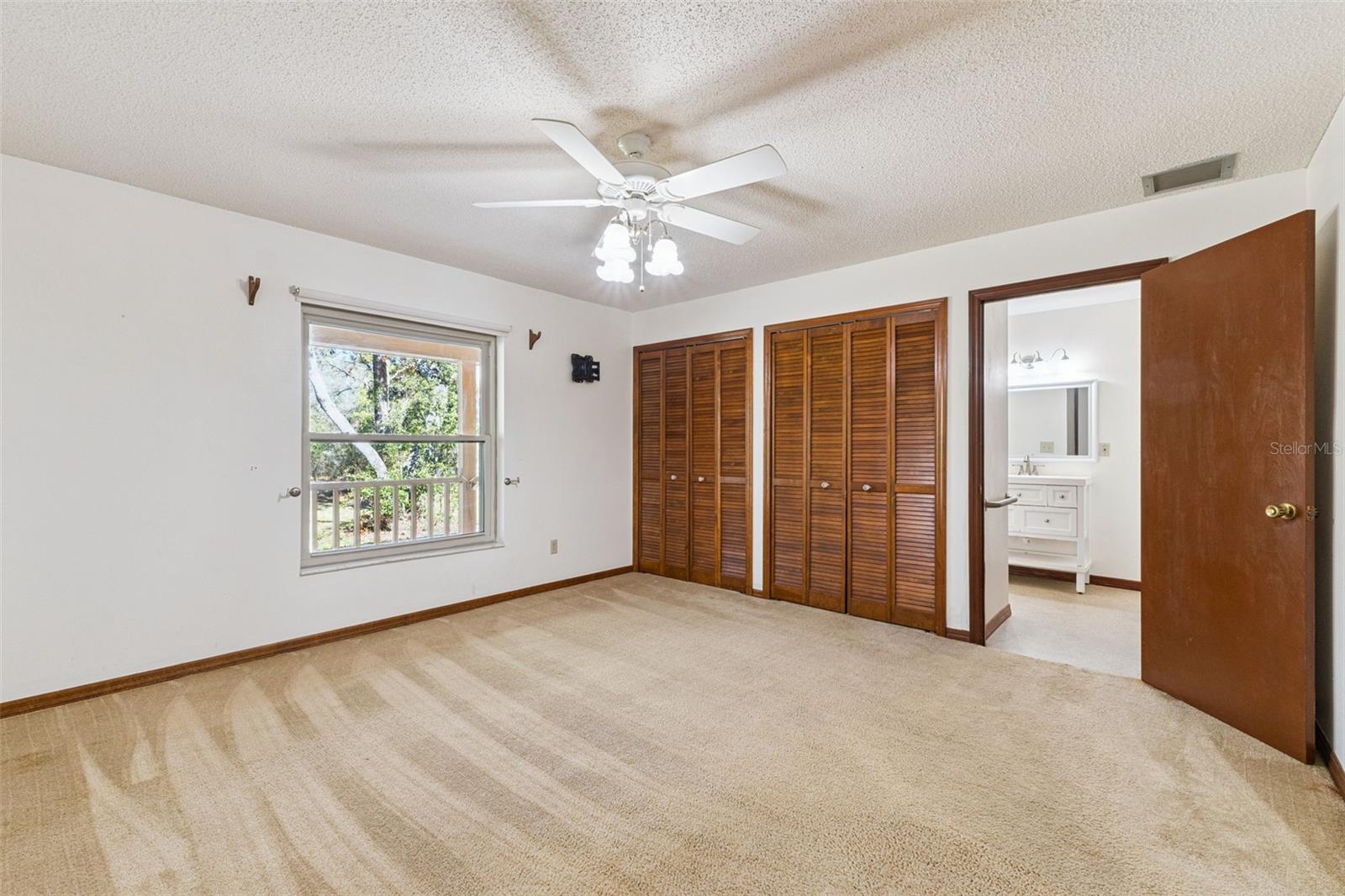 RIVER WOODS 5 ACRE DEV - Residential