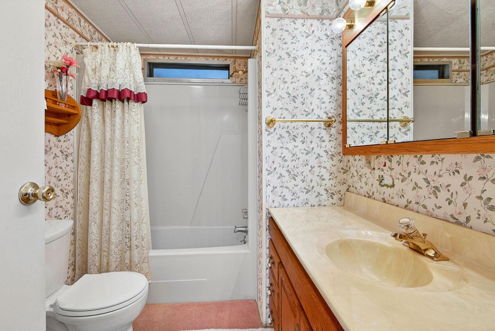 PINEY POINT HOMEOWNERS CO-OP - Residential