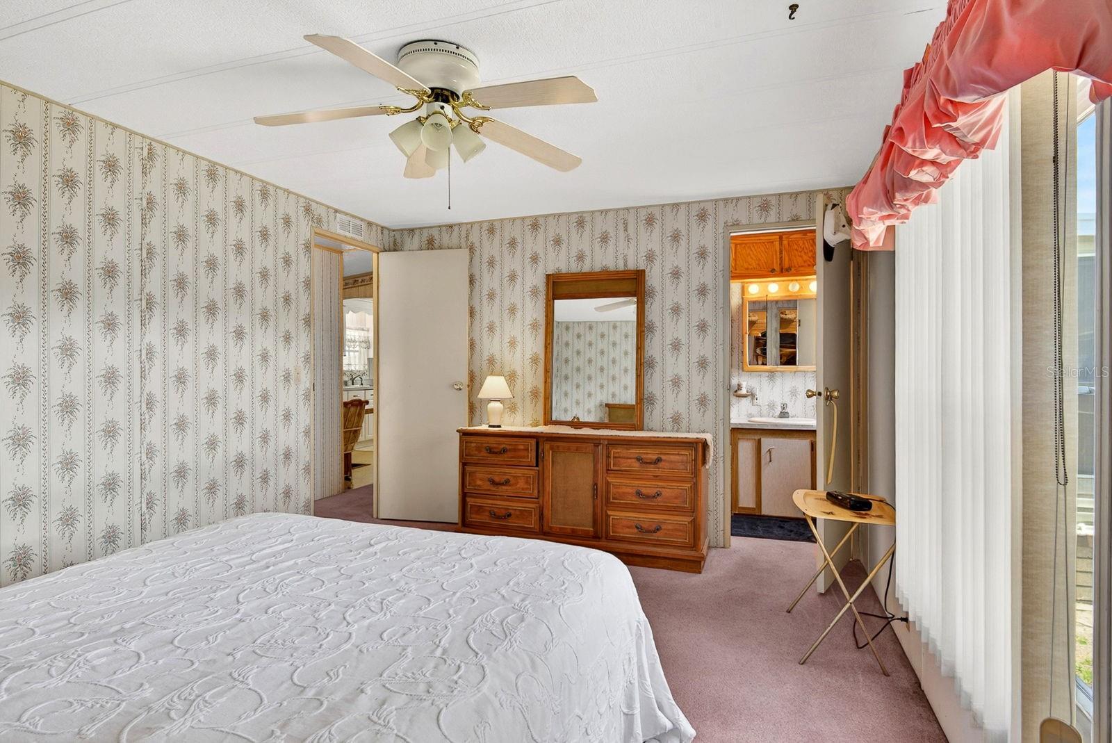 PINEY POINT HOMEOWNERS CO-OP - Residential