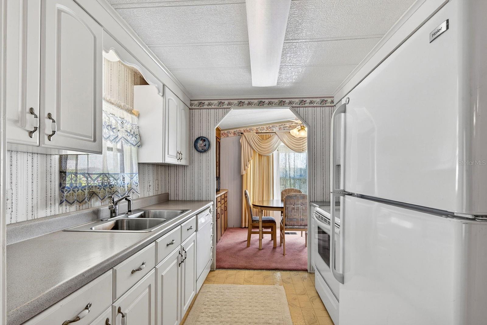 PINEY POINT HOMEOWNERS CO-OP - Residential