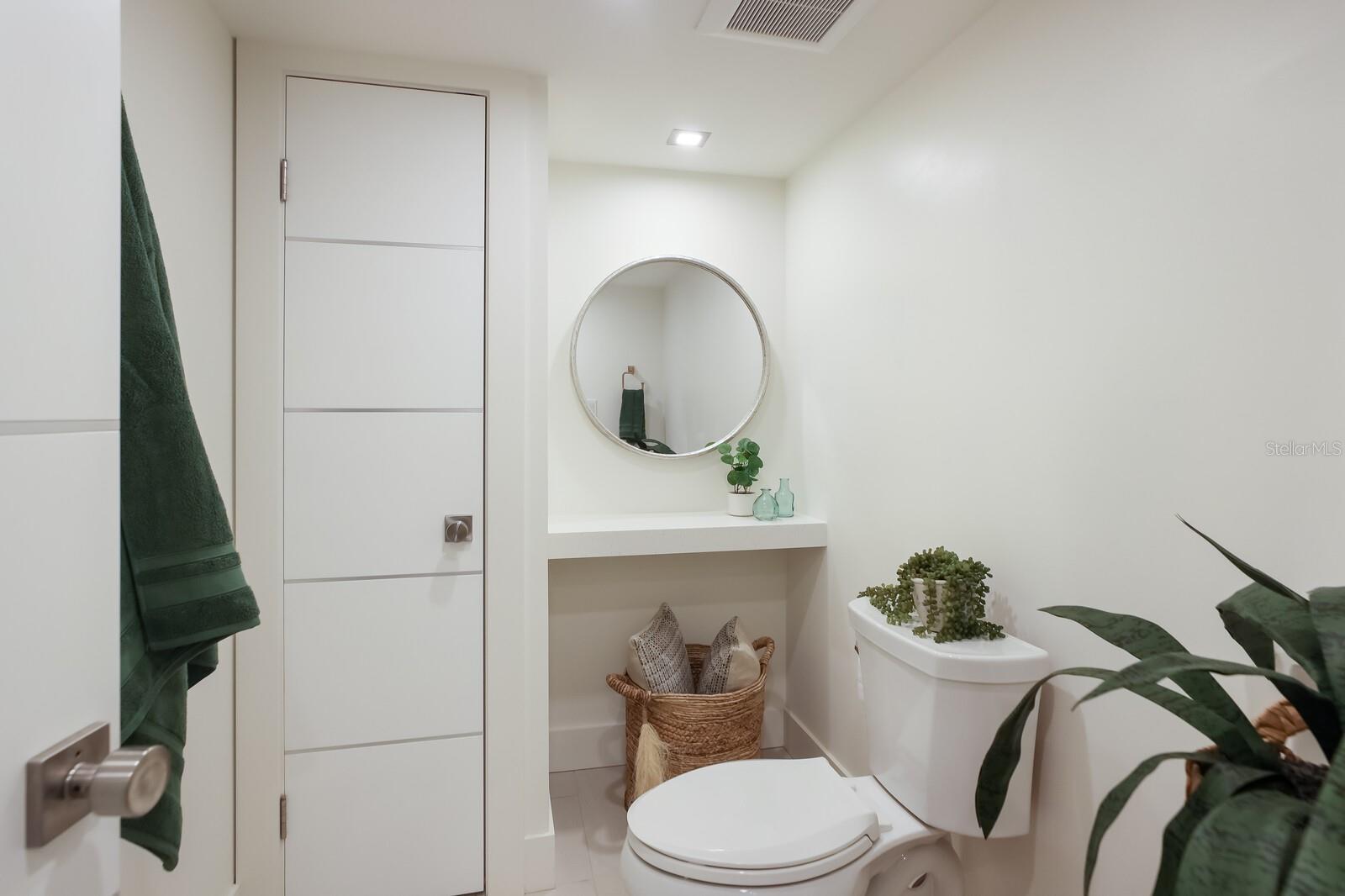 ROYAL ST ANDREW - Residential