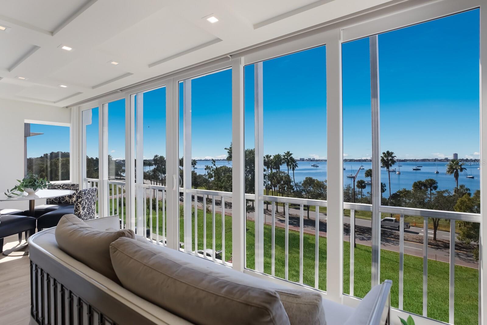 ROYAL ST ANDREW - Residential