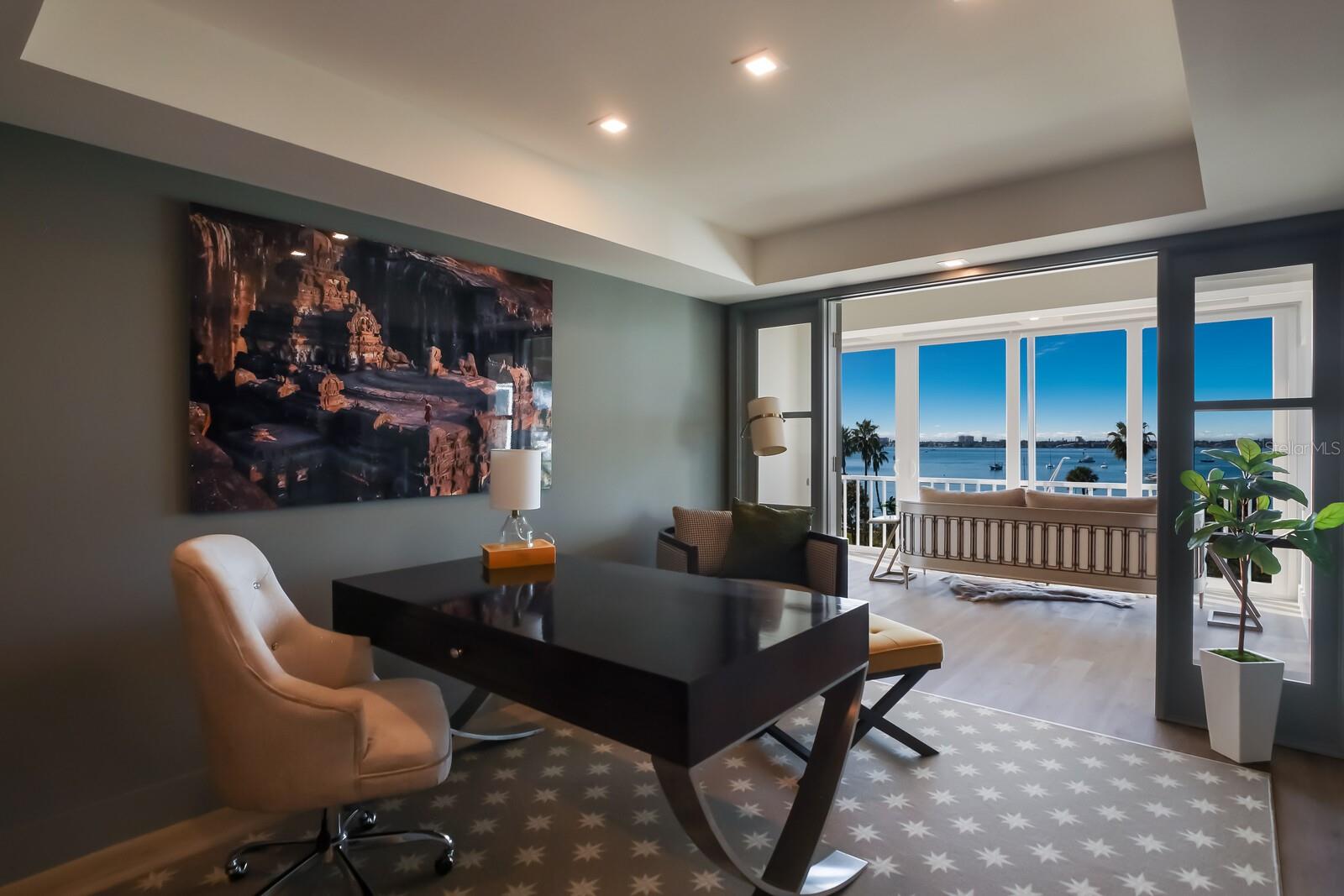 ROYAL ST ANDREW - Residential