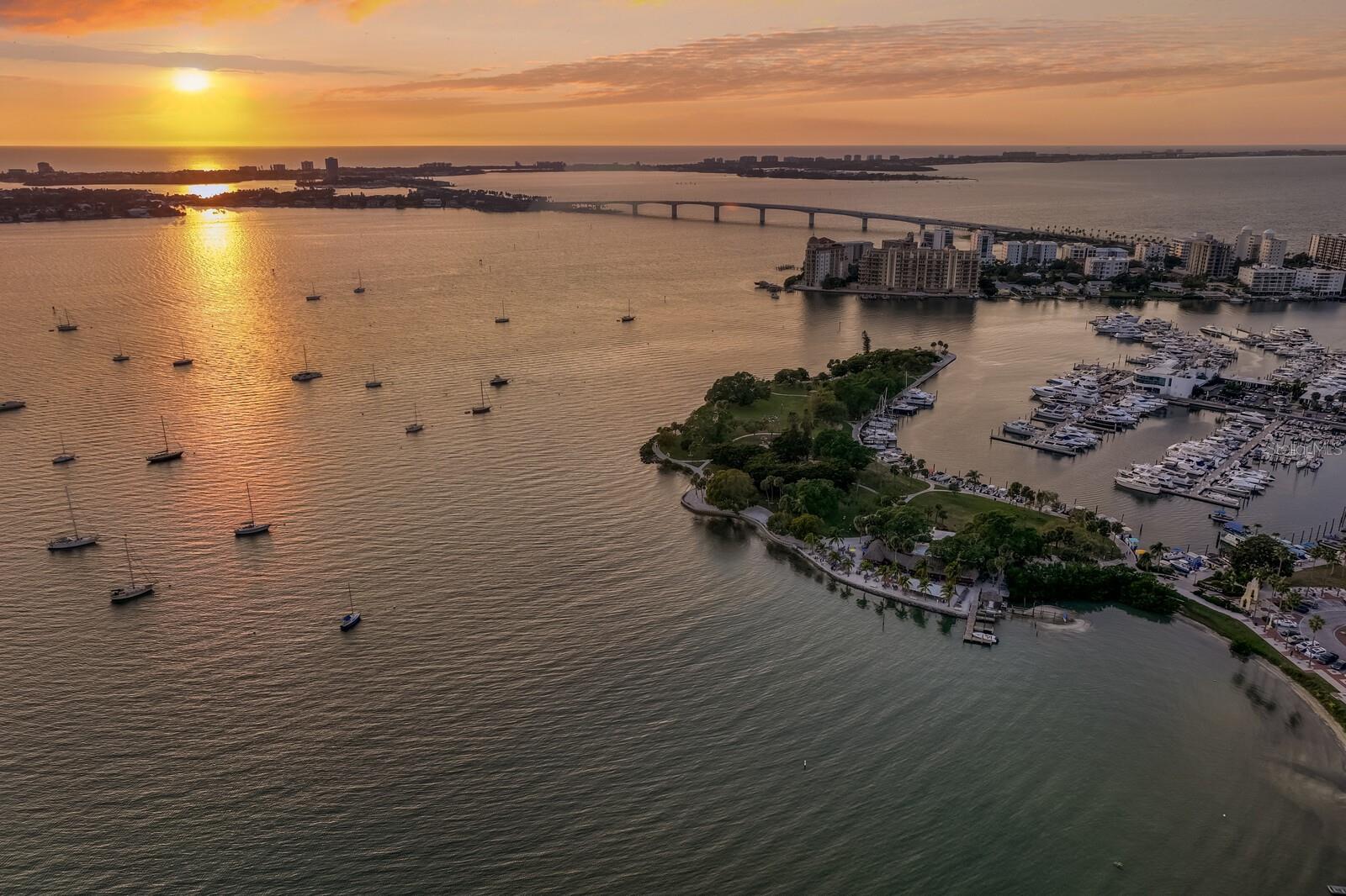 ROYAL ST ANDREW - Residential