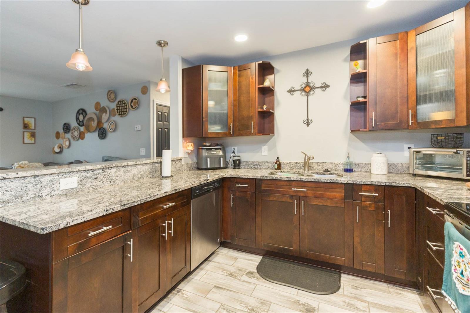 RIDGE MANOR FARMS - Residential