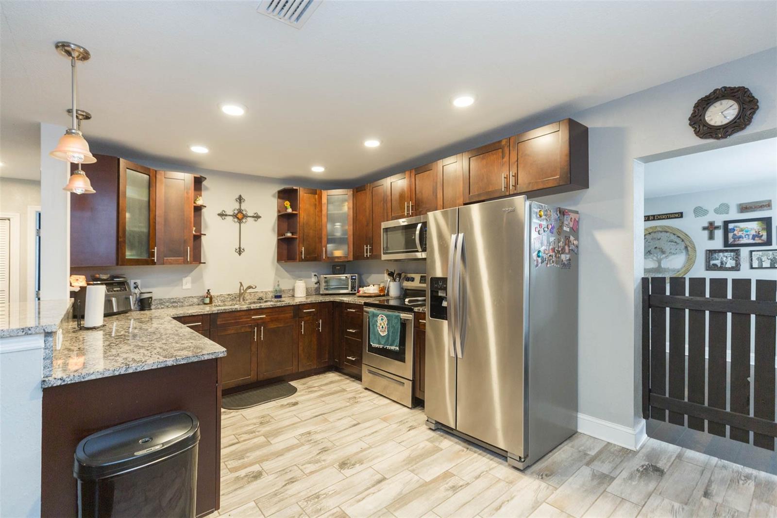 RIDGE MANOR FARMS - Residential