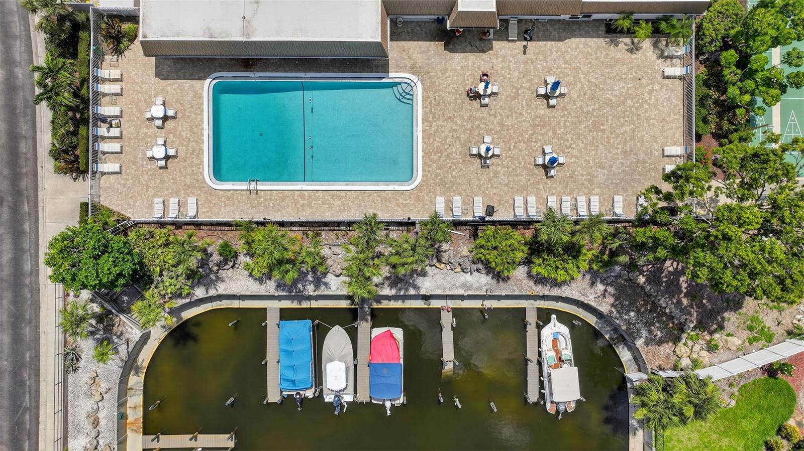 STRATHMORE RIVERSIDE I - Residential