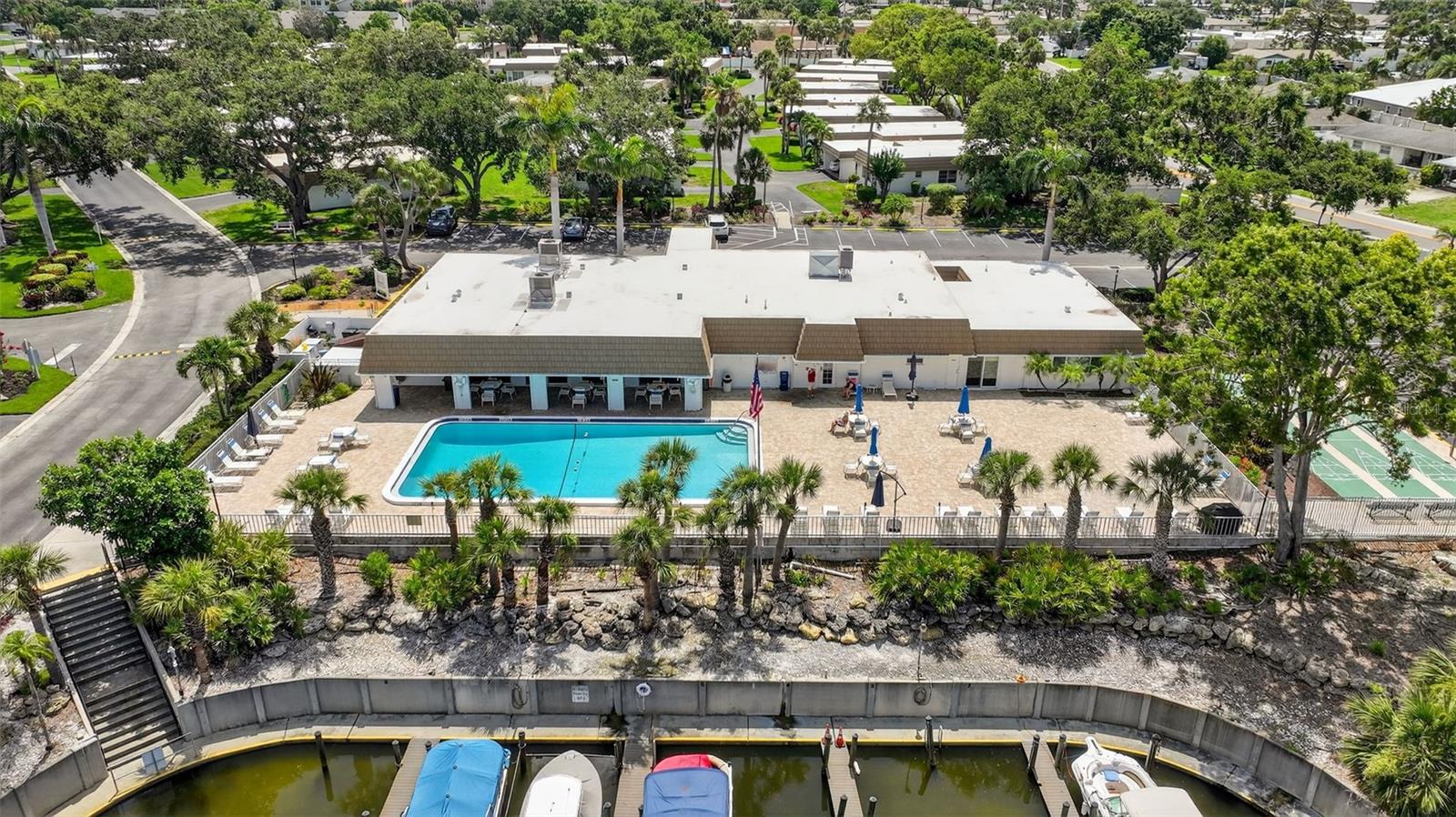 STRATHMORE RIVERSIDE I - Residential