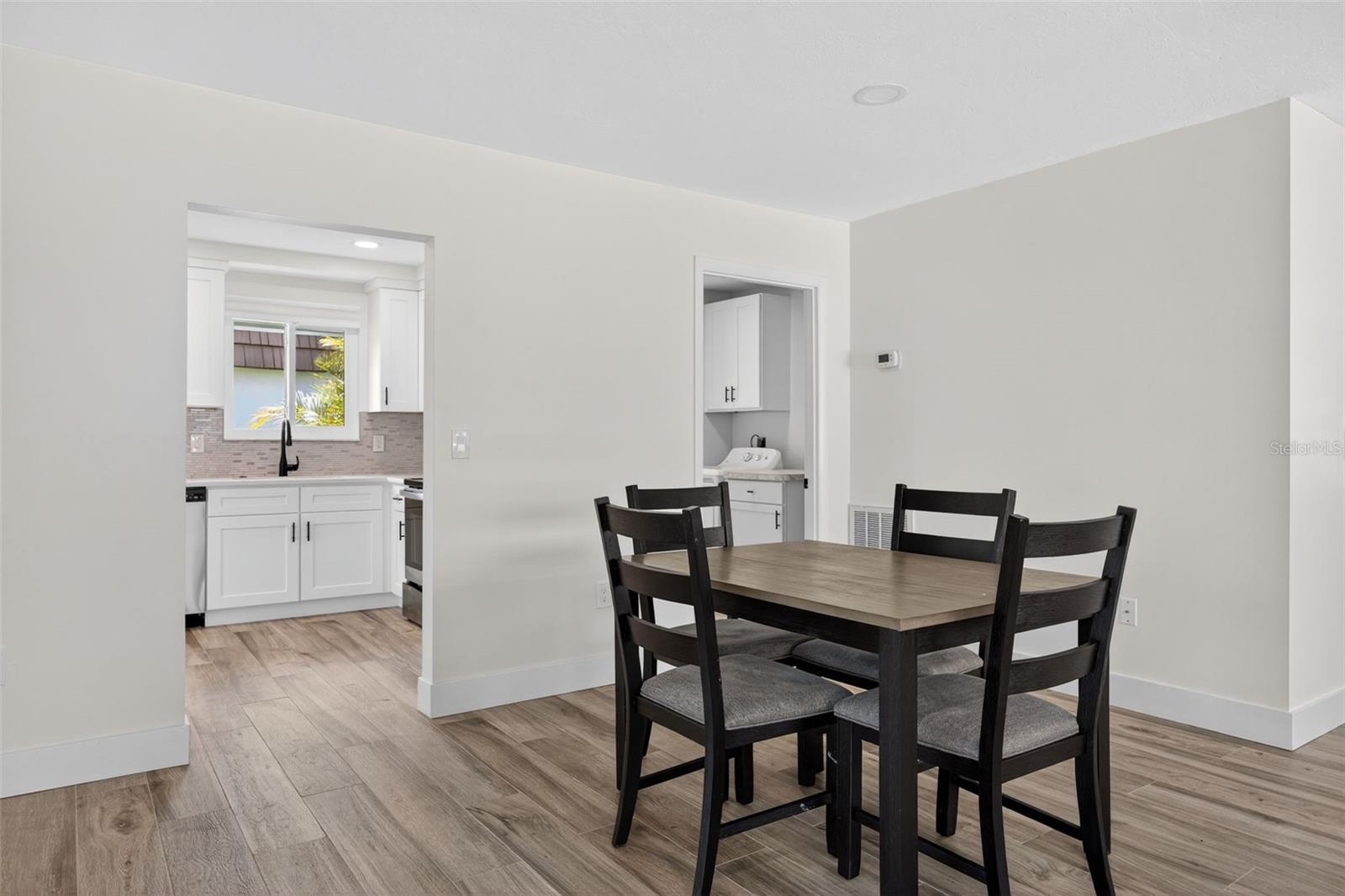 STRATHMORE RIVERSIDE I - Residential