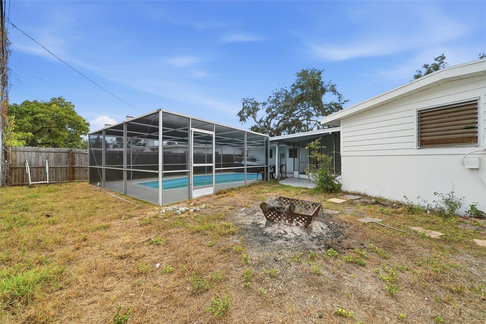 GULF TO BAY ACRES - Residential