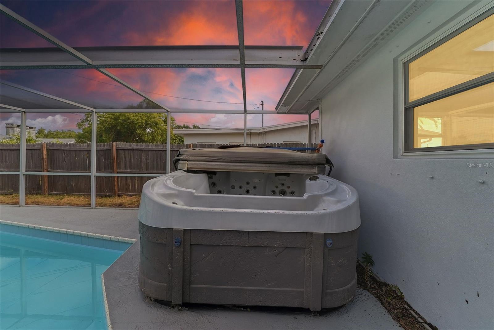 GULF TO BAY ACRES - Residential