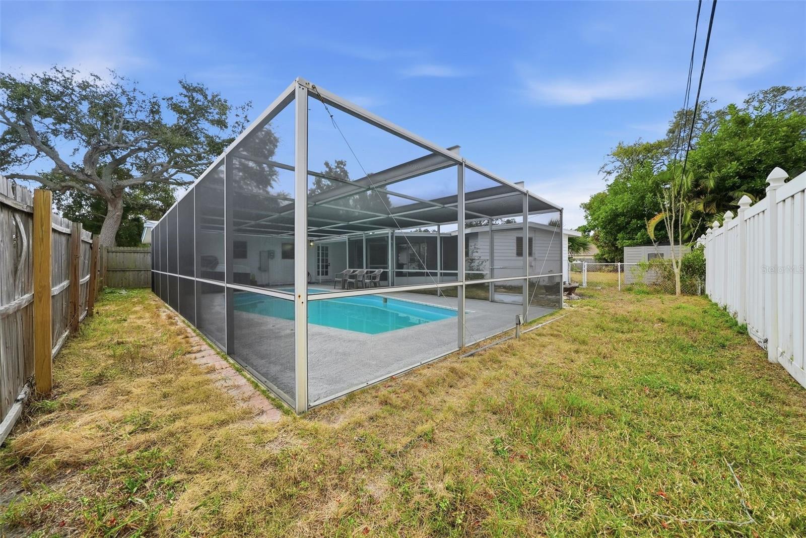 GULF TO BAY ACRES - Residential