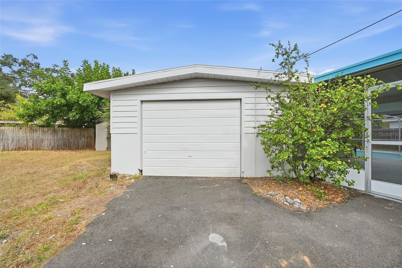 GULF TO BAY ACRES - Residential