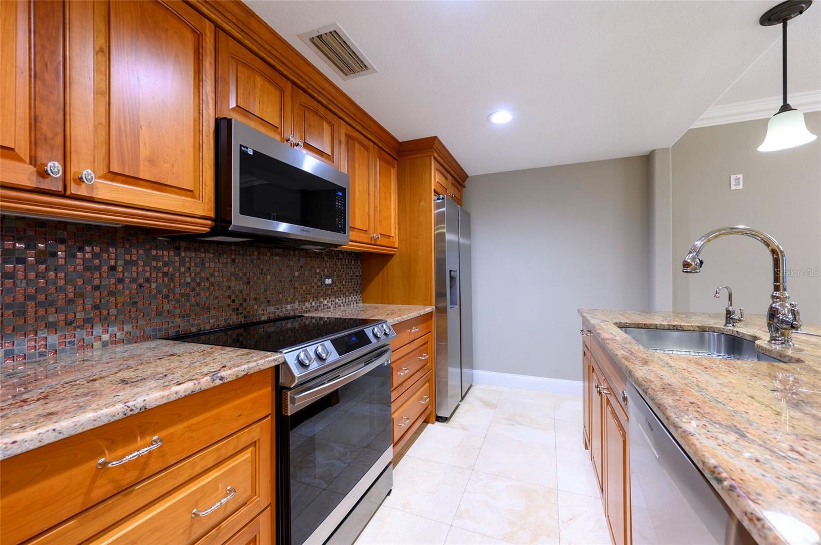 INNISBROOK 04 CONDO - Residential