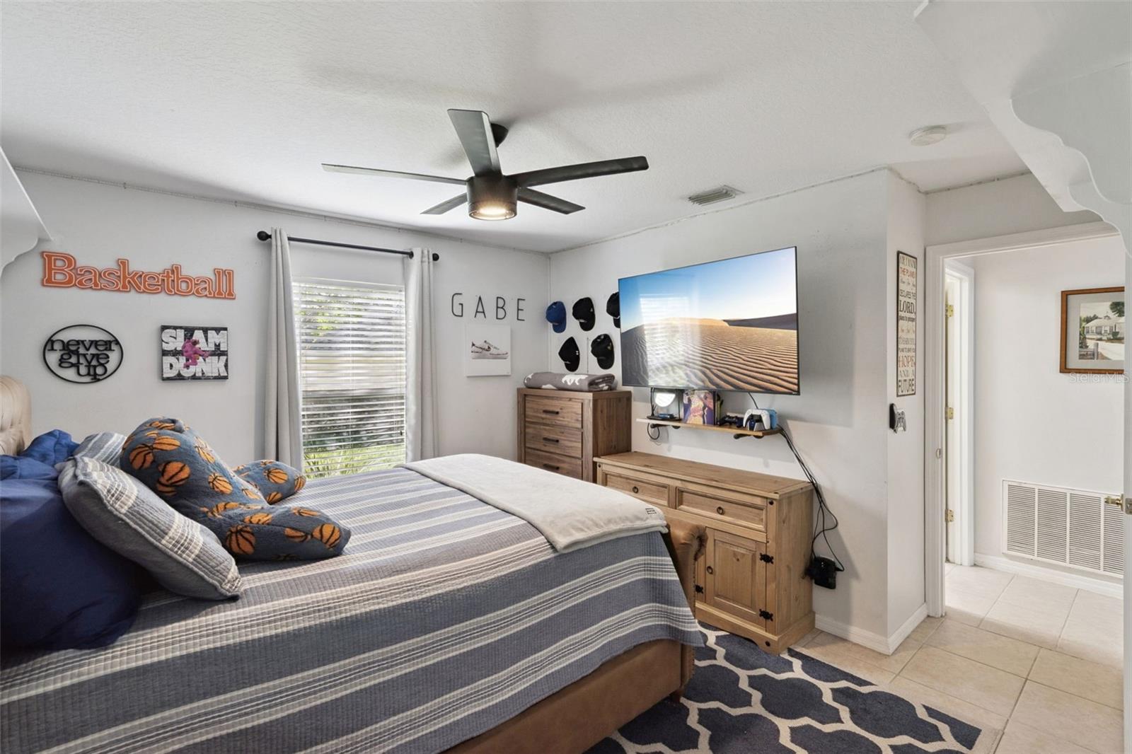 COURTYARD VILLAS - Residential