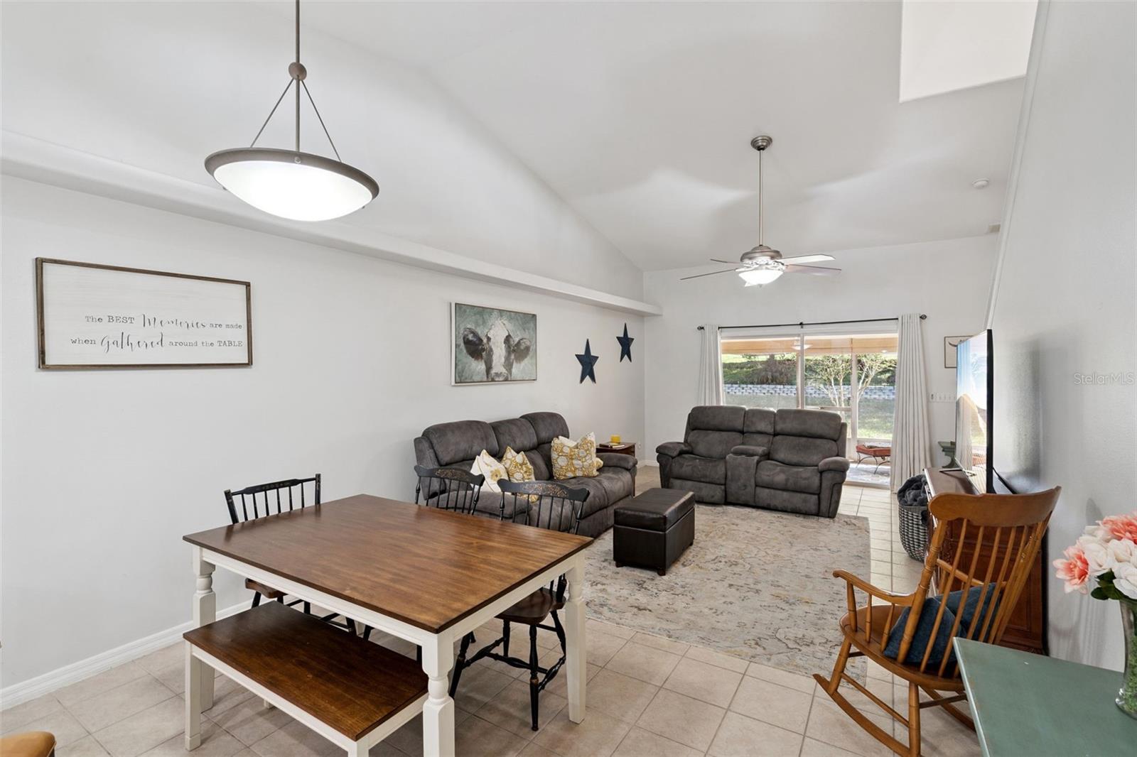 COURTYARD VILLAS - Residential