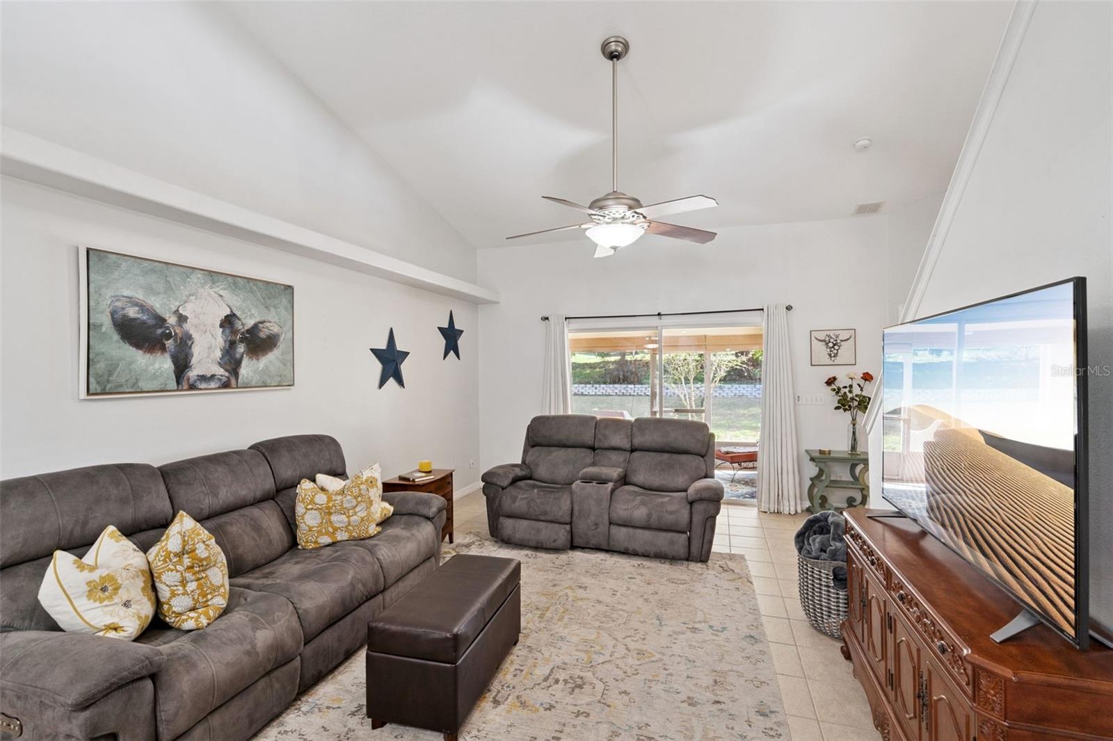 COURTYARD VILLAS - Residential