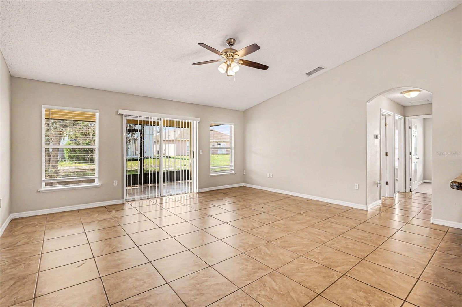 300 KINGFISH DRIVE